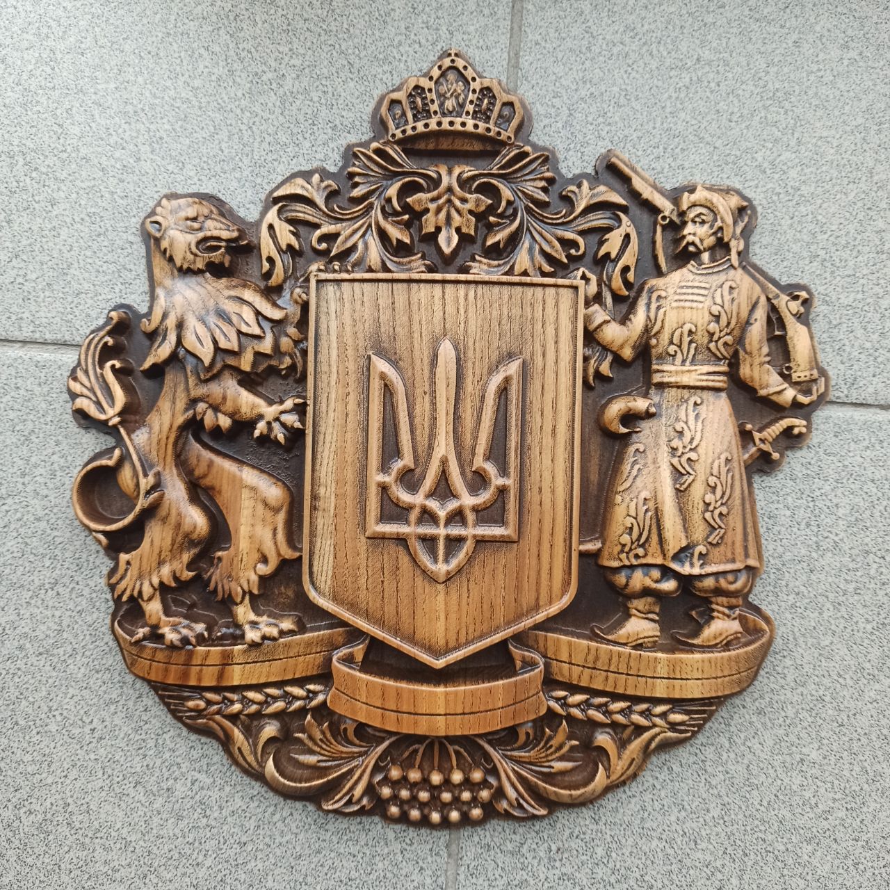 

Барельеф "Герб Украины", Atributlux, 100*98,3 см резной из дерева