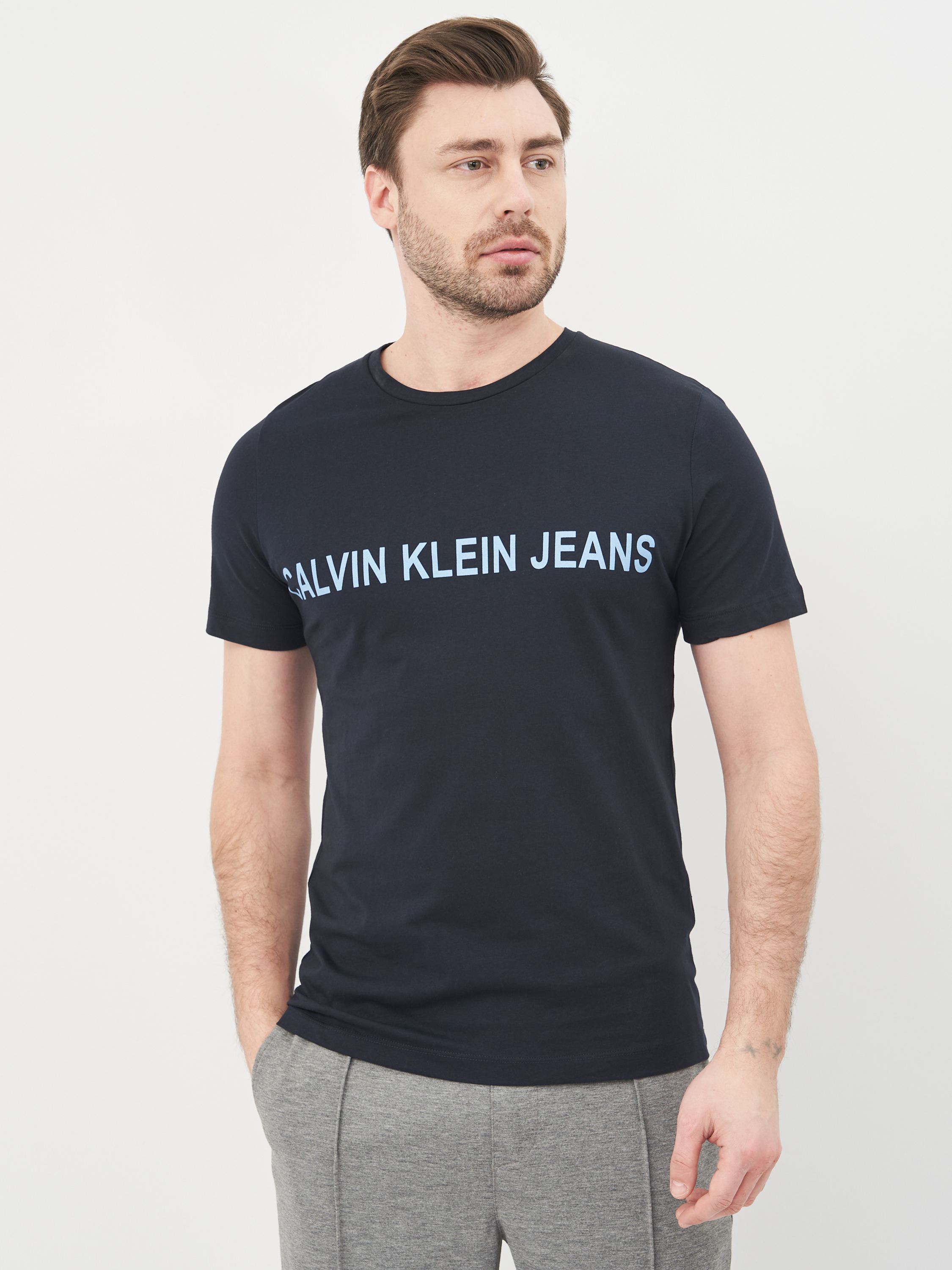 Акція на Футболка Calvin Klein Jeans 10564.3 S (44) Темно-синя від Rozetka