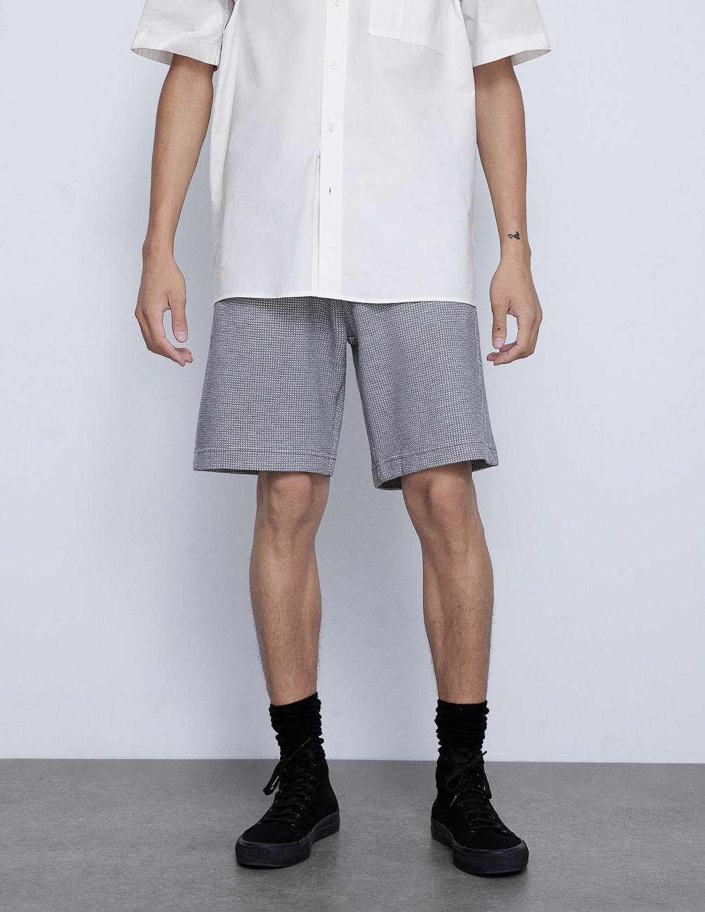 

Шорты Zara М0109272 (4087/304/803) цвет серый S