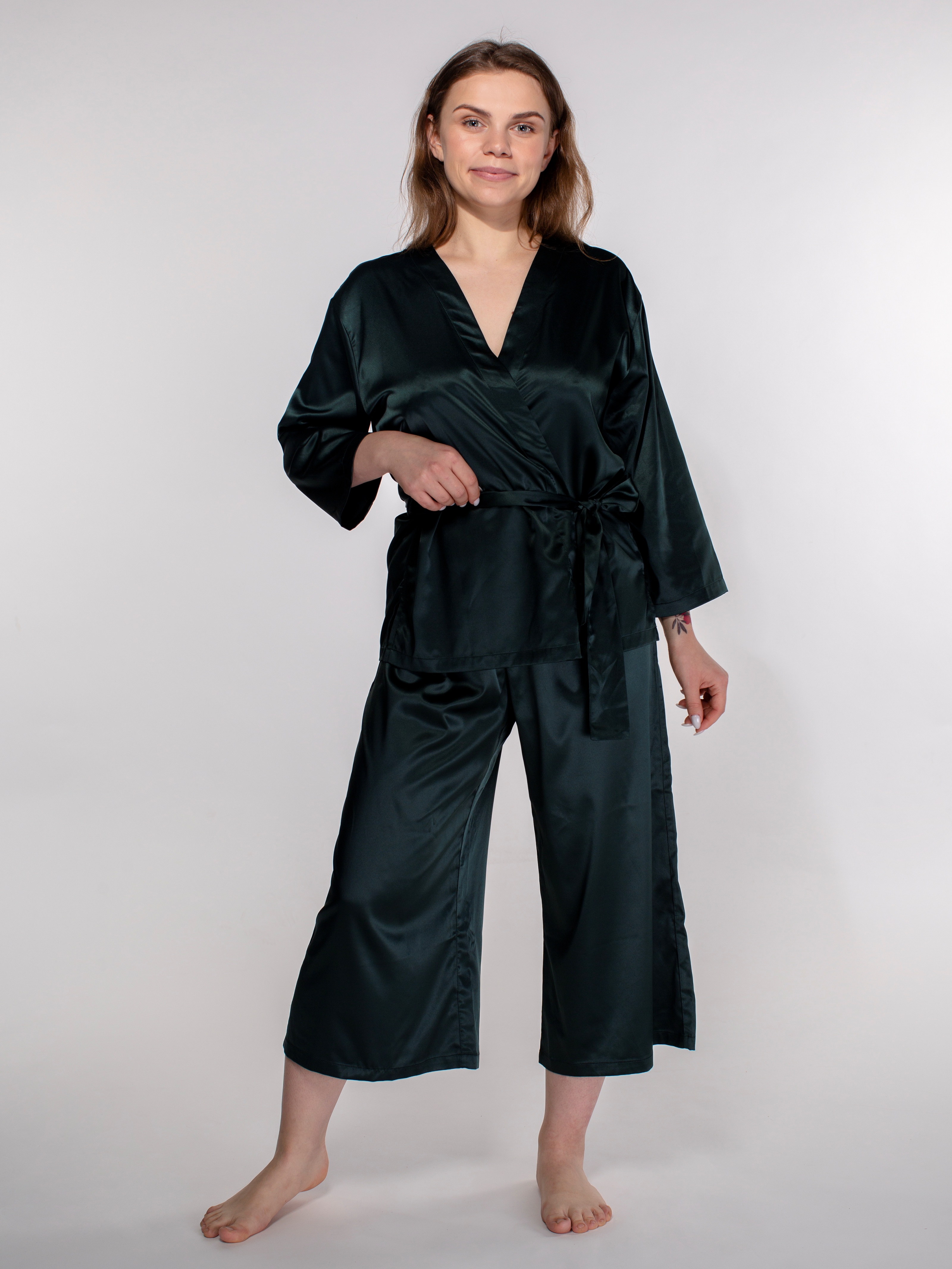 

Пижамные штаны-кюлоты Brabrabra HOM2008010  Зеленые, Пижамные штаны-кюлоты Brabrabra HOM2008010 M Зеленые