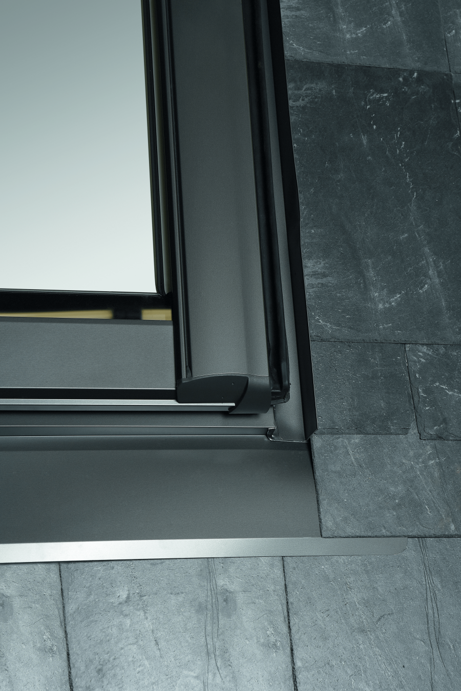 

Оклад Designo EDR Rх WD 1X1 ZIE AL 09/16