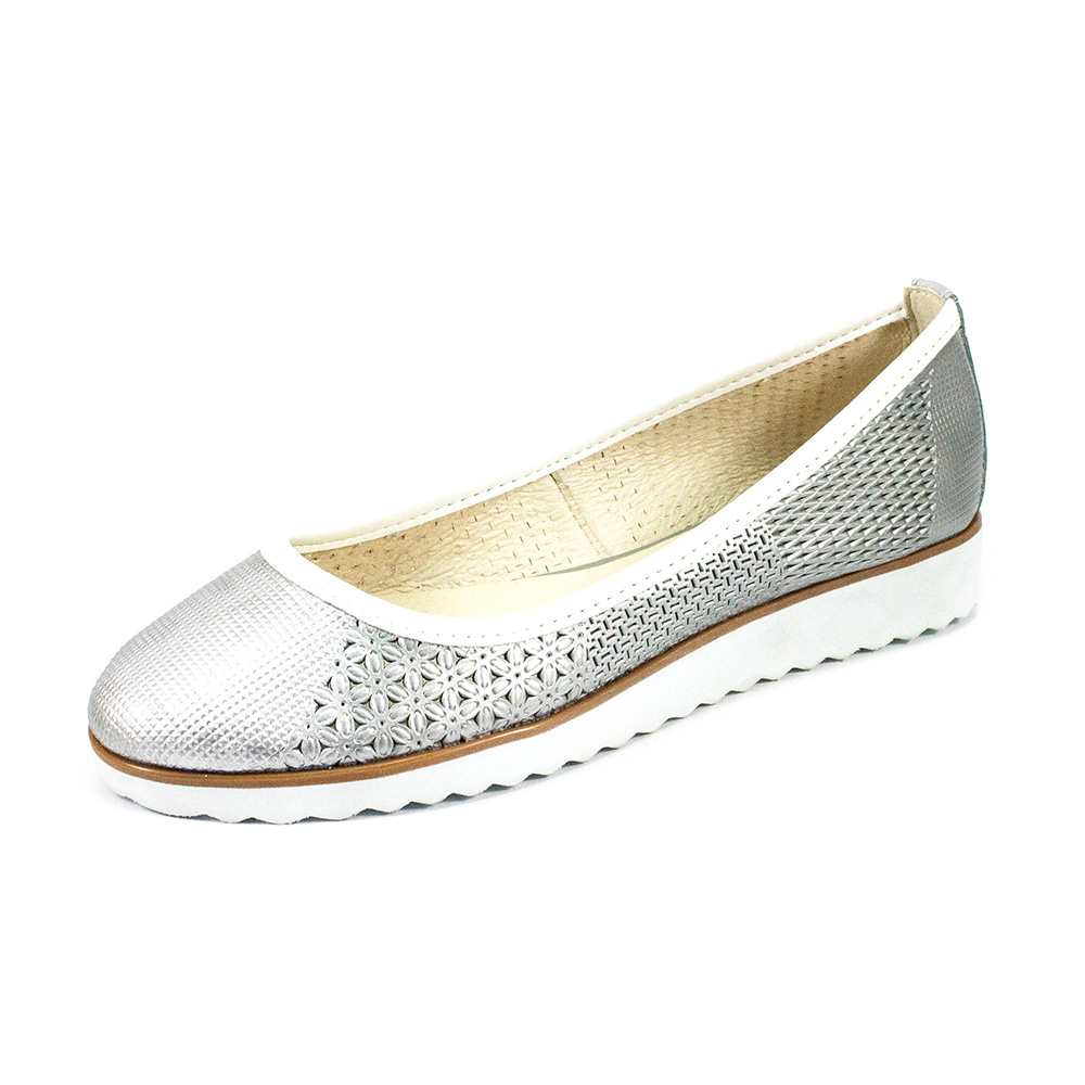 

Балетки женские MIDA 23652-304 серебрянный лак (36)