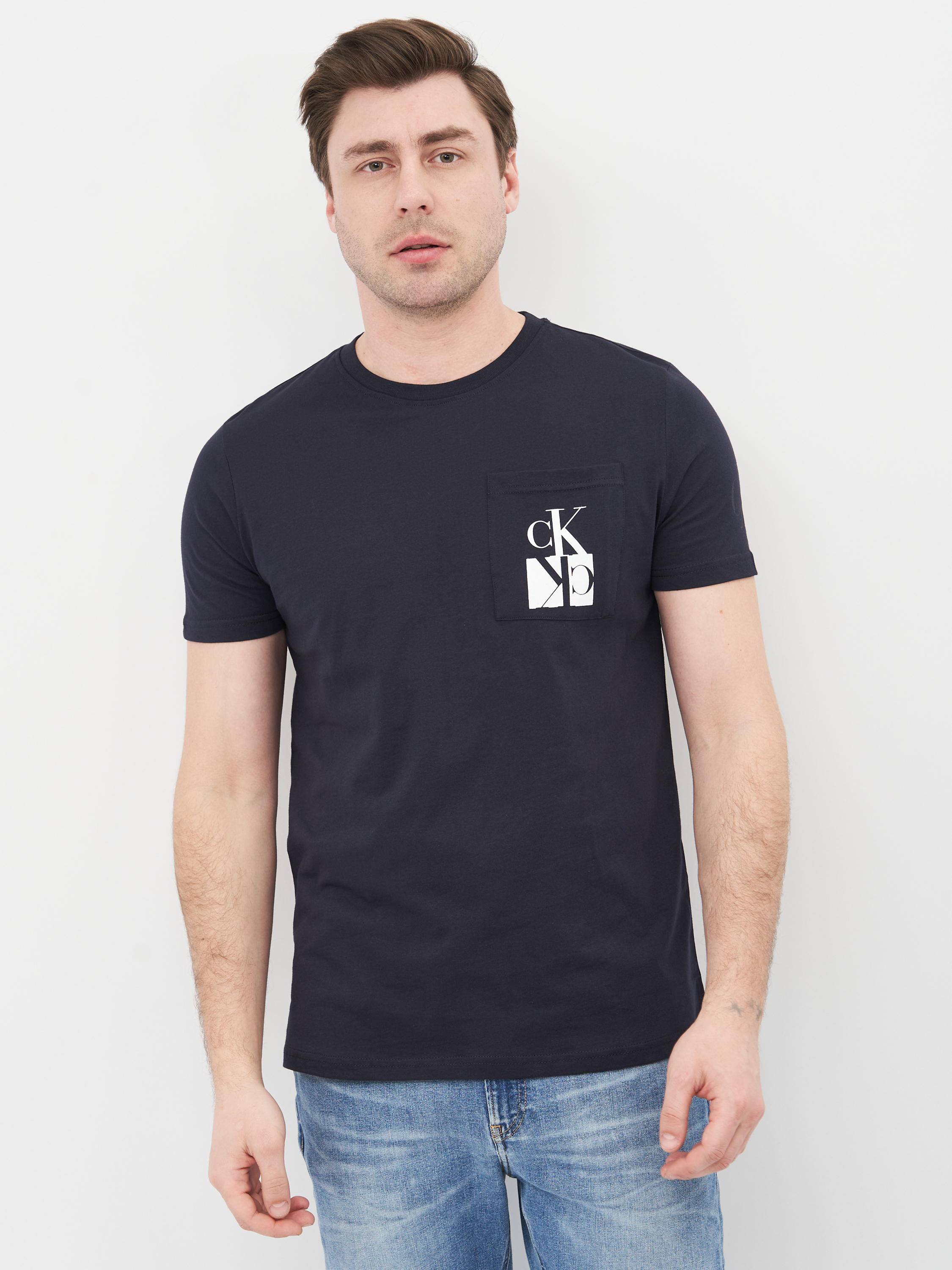 

Футболка Calvin Klein Jeans 10601.4  (52) Темно-синяя, Футболка Calvin Klein Jeans 10601.4 2XL (52) Темно-синяя