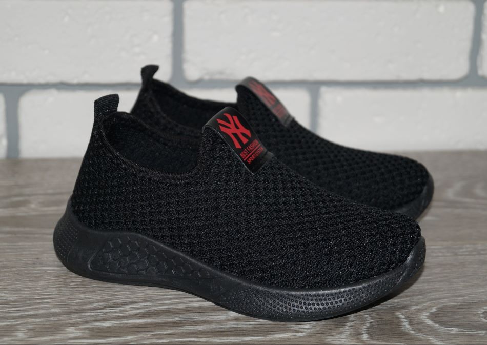 

Кроссовки Lion BB34-4 32 черные