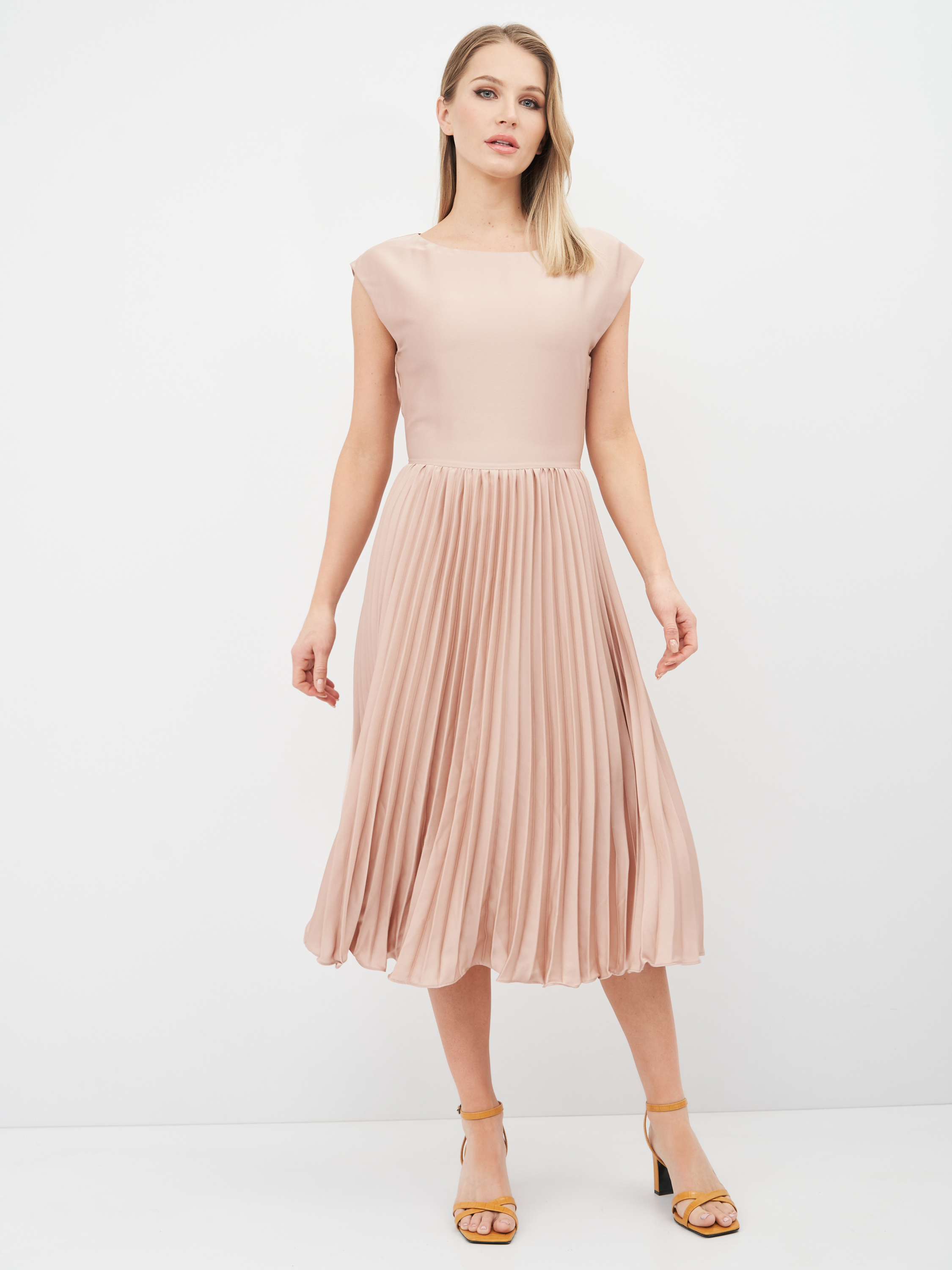 

Платье H&M 960511RP31 38 Пудра