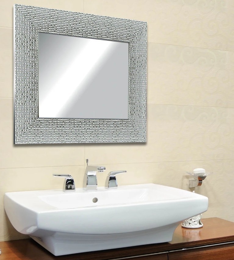 

Зеркало в раме настенное в ванную DecorFrom Silver сube 50х50 см серебро