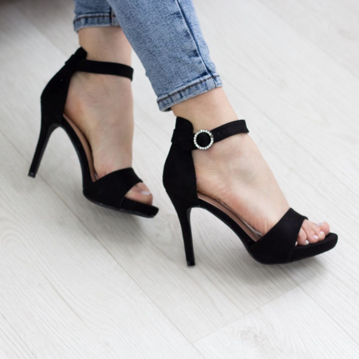 

Женские босоножки Fashion Kabuki 2785 38 размер 24,5 см Черный