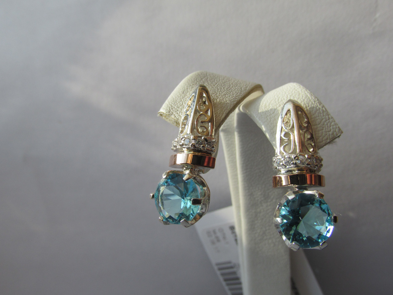 

Серьги серебряные с золотом Silver-Eldorado Эллада топаз