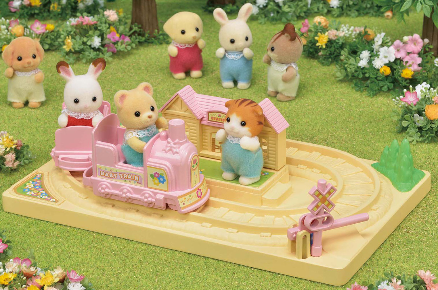 

Игровой набор Sylvanian Families Железная дорога для малышей (5320)