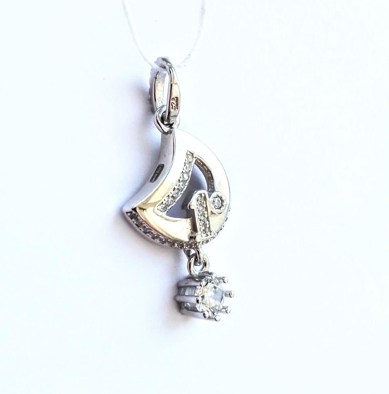 

Серебряная подвеска буква D 098664