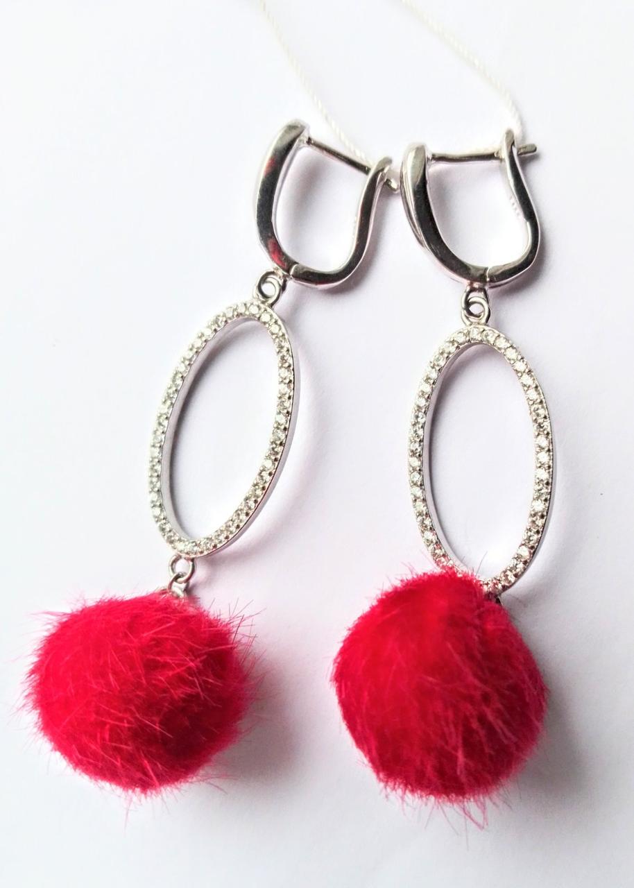 

Серебряные серьги помпоны красные 2021 072366