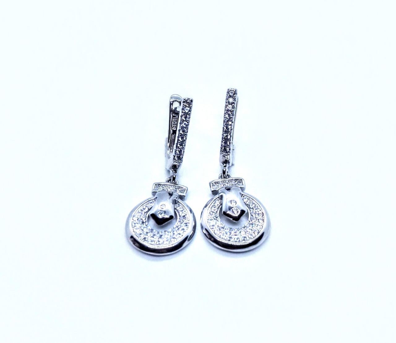 

Серьги висячие с цирконом 72098