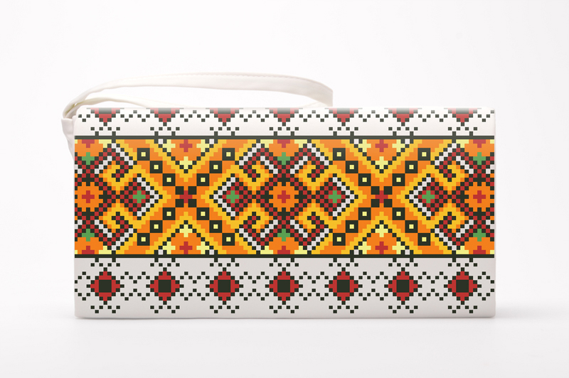 

Набір для вишивки нитками Барвиста Вишиванка заготовки пошитого клатча Прикарпаття. Оберіг (КЛ063шМ1301i)