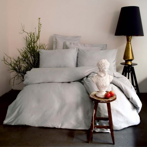 

Комплект постельного белья ISSIMO HOME SIMPLY SATIN 200*220 Серый
