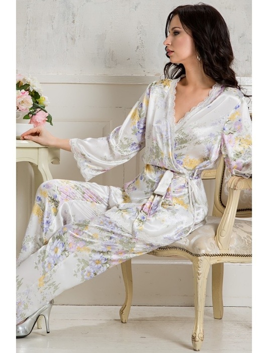 

Комплект "Лилианна" 5995 XXL (5995 - Женская домашняя одежда)