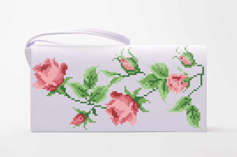 

Набір для вишивки бісером Барвиста Вишиванка заготовки пошитого клатча Тендітні троянди (КЛ017дБ1301k)