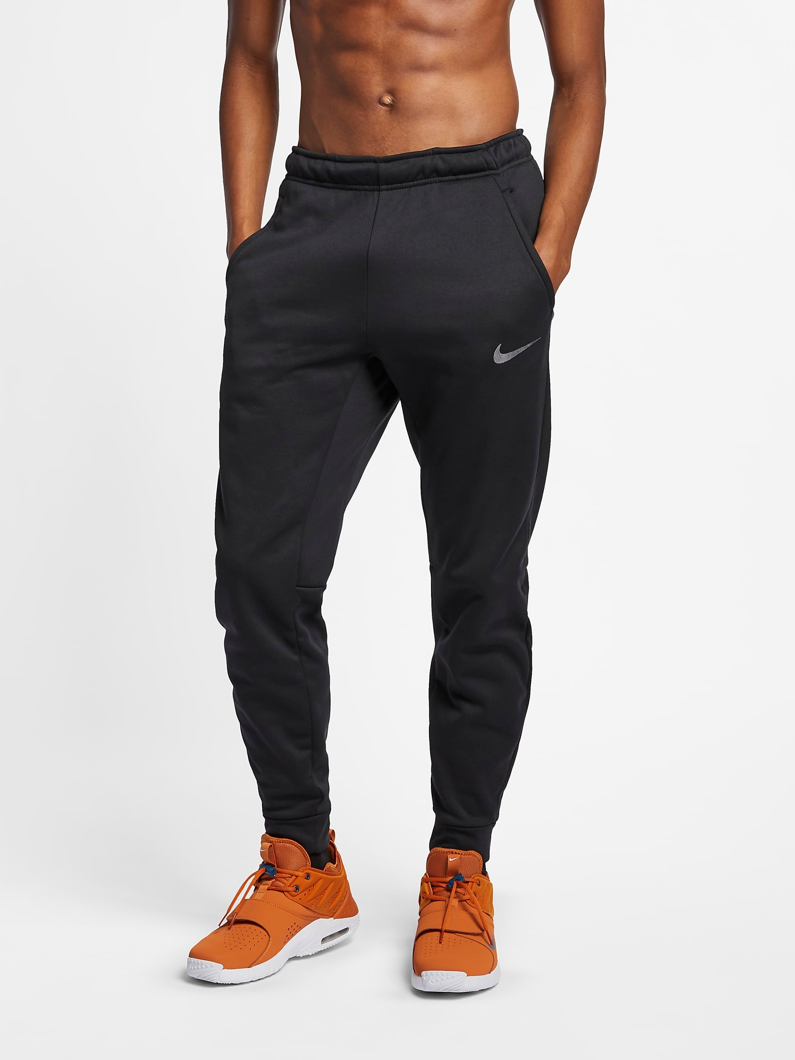 

Спортивные штаны Nike M Nk Thrma Pant Taper 932255-010 S