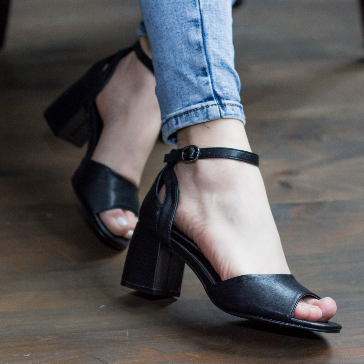 

Женские босоножки Shoes Fairfax 2797 35 размер 23 см Черный