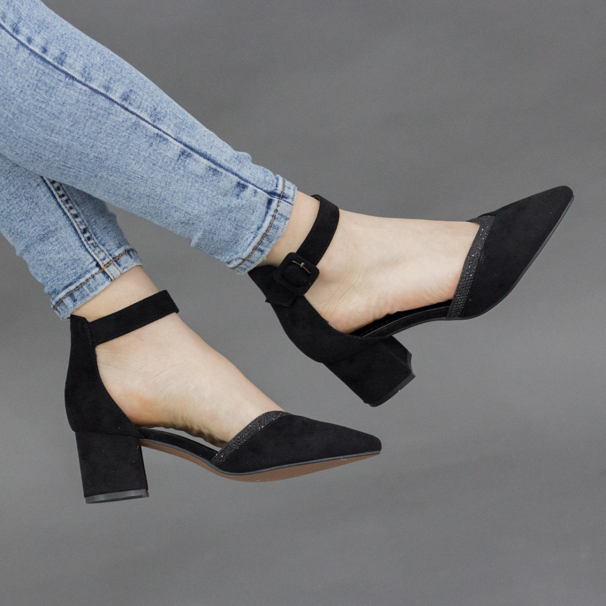 

Туфли женские Shoes Abraxas 2738 38 размер 24.5 см Черный