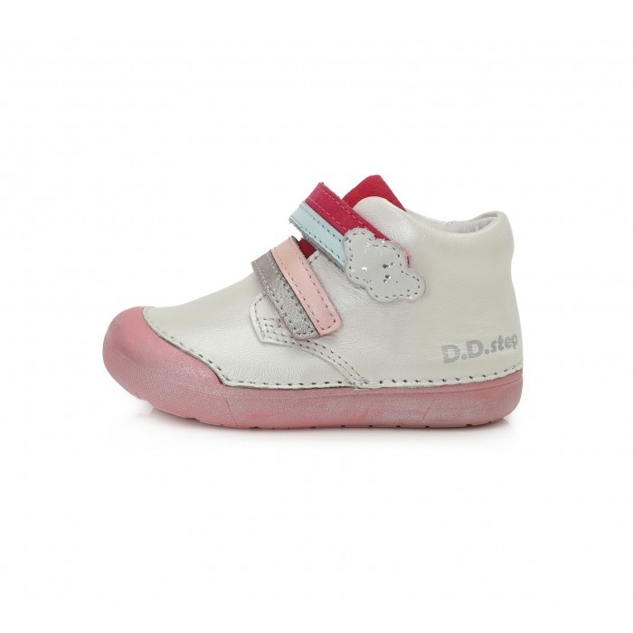 

Кроссовки DD Step 066-9 25р белый