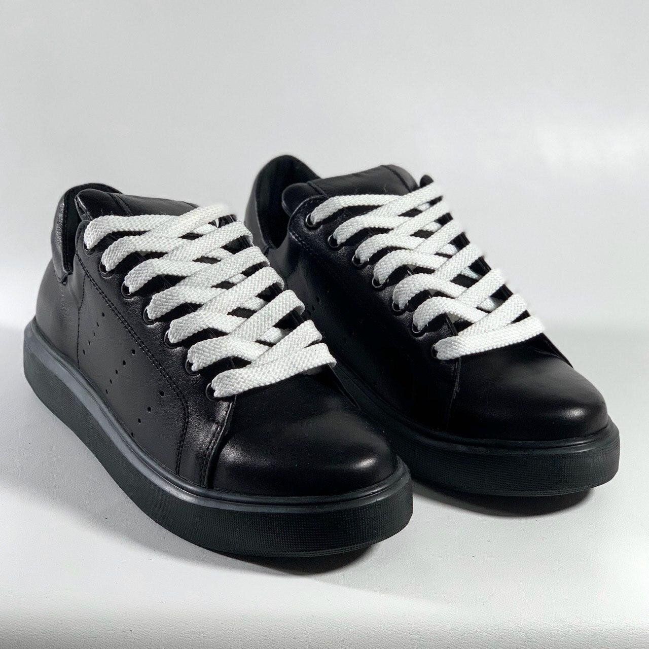 

Кроссовки Blck Basic 39р.
