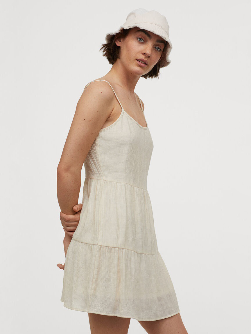 

Платье H&M 060873966 32 Молочное