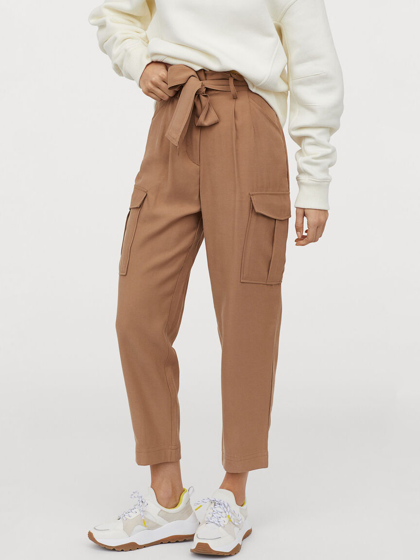 

Брюки H&M 0851110 44 Светло-коричневые
