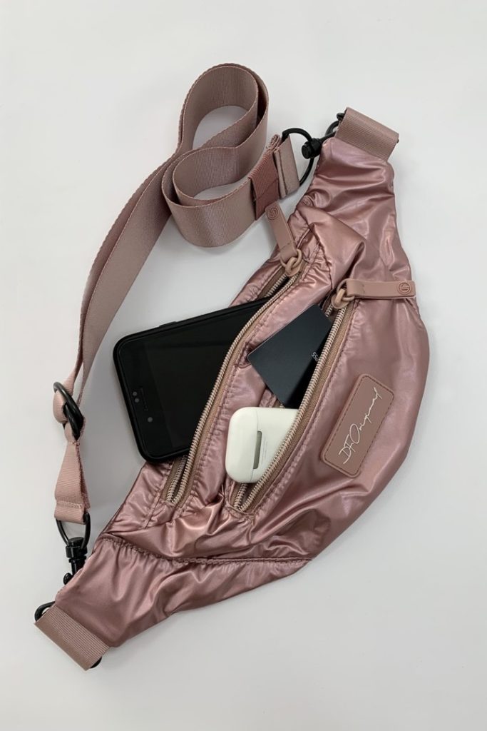 

Поясная сумка Designed for Fitness Glossy Rose Gold {one size} розово-золотая