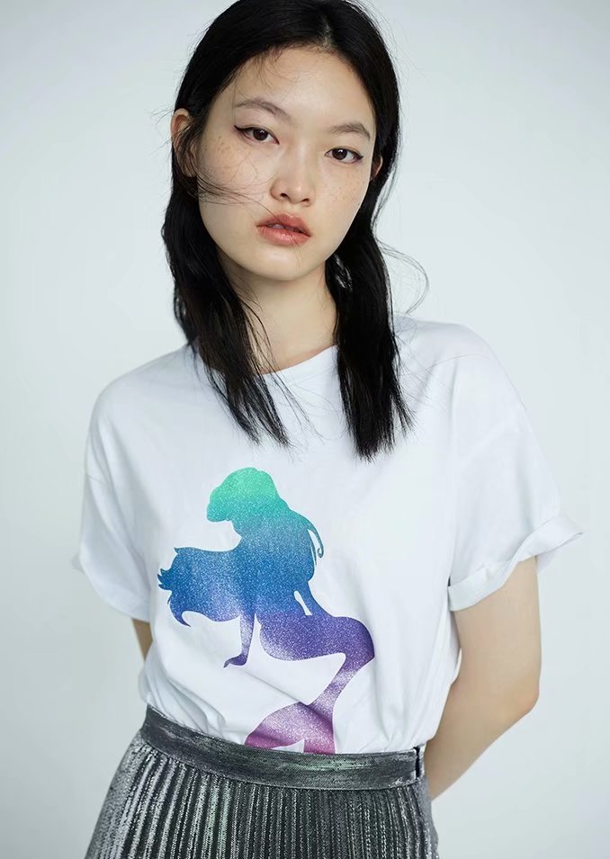 

Футболка женская Ariel Berni Fashion (M)