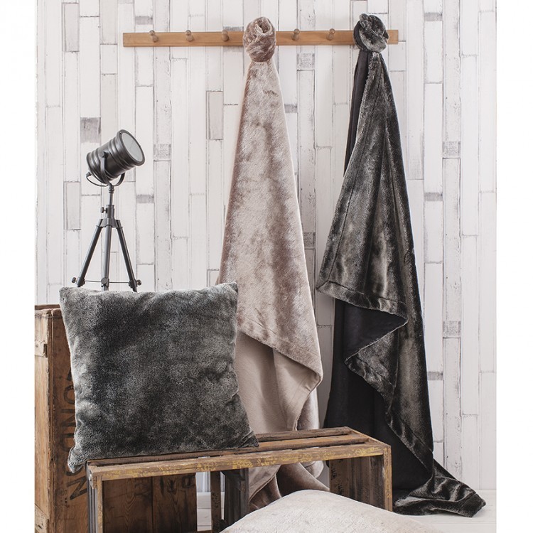 

Плед Gallery Direct Grizzly Throw Charcoa угольный