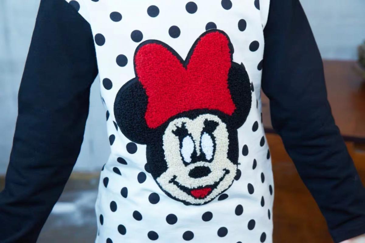 

Кофта с Minnie Mouse в горошек 13р/120-130 см (КФ0052)