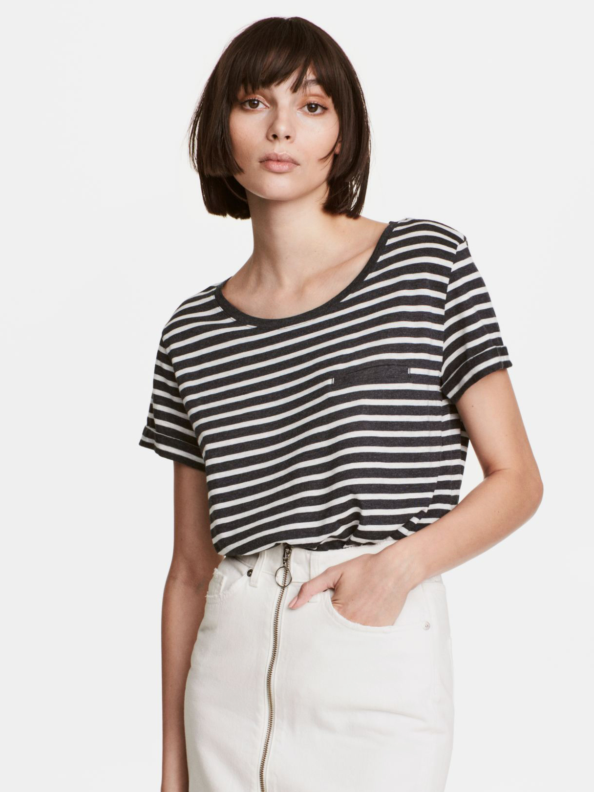 

Футболка H&M 304-4922216 L Серая с белым