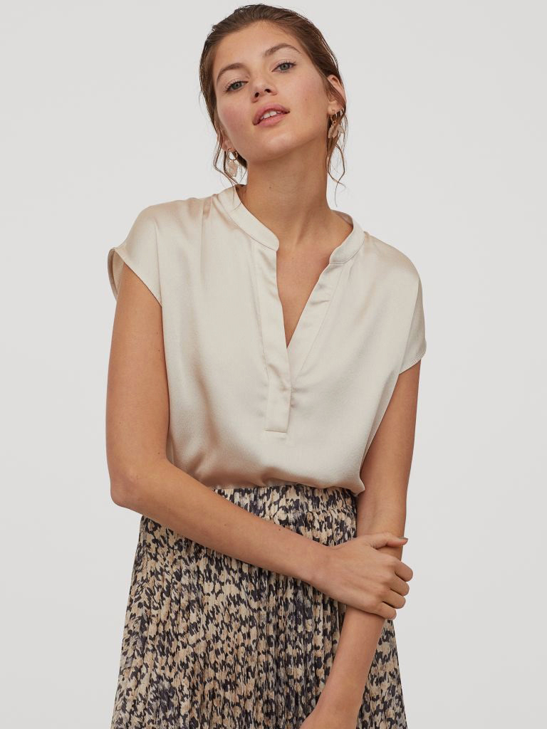 

Блузка H&M 0847673-1 2XL Бежевая