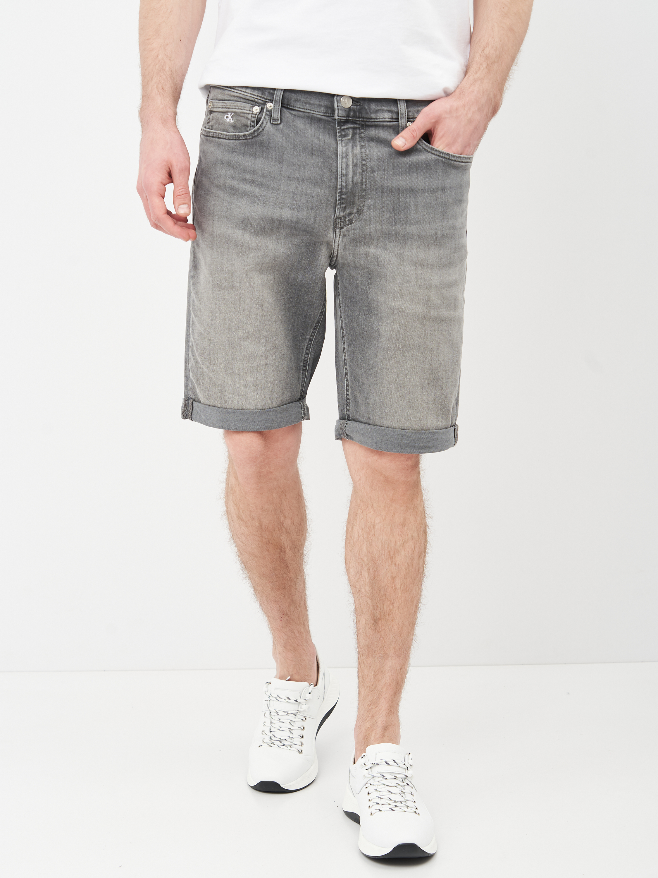 

Шорты джинсовые Calvin Klein Jeans Slim Short J30J317741-1BZ 33 Denim Grey