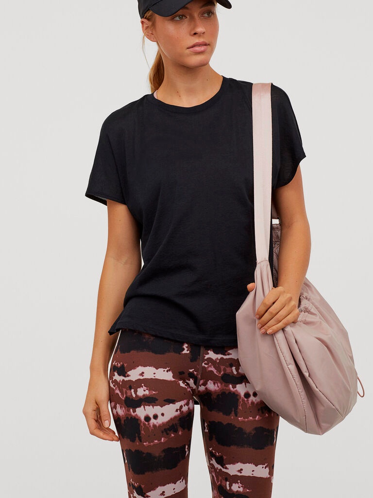 

Футболка H&M Sport 0812507-1 S Черная