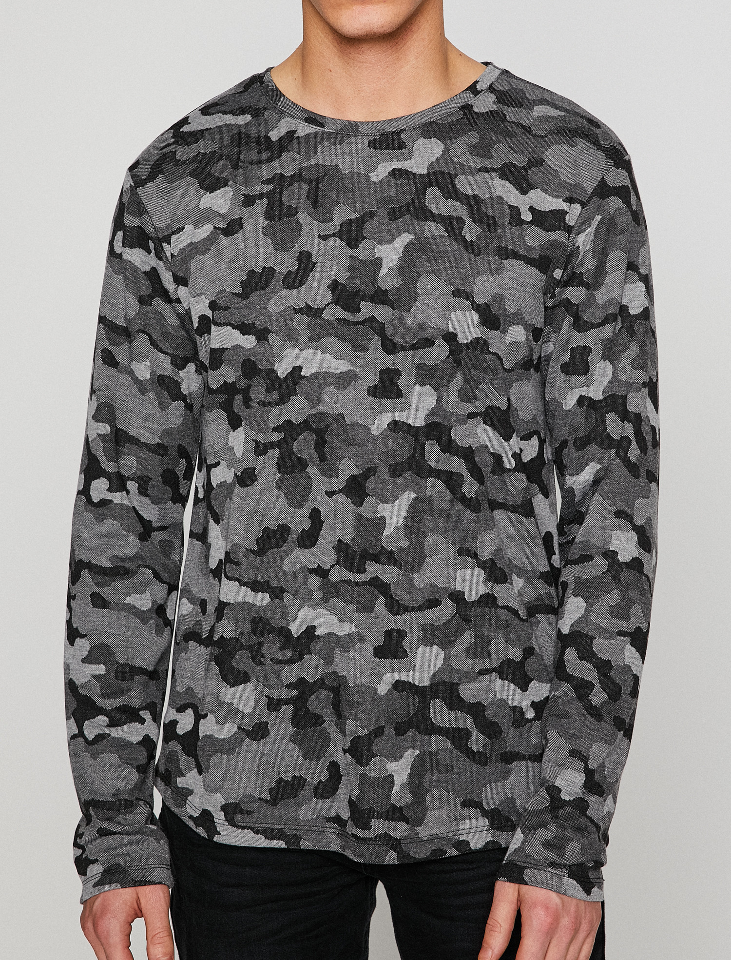 

Лонгслив Koton 8YAM91008NK L Antrasit Design