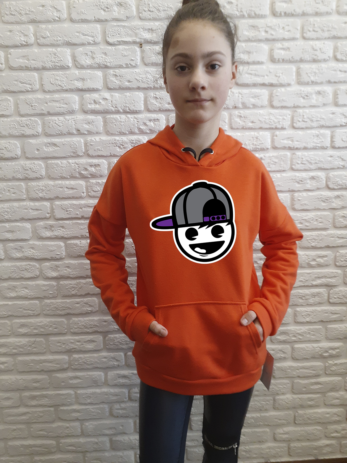 

Худи для девочек ArtSvet Crew Оранжевый 140 см CREWCTOR