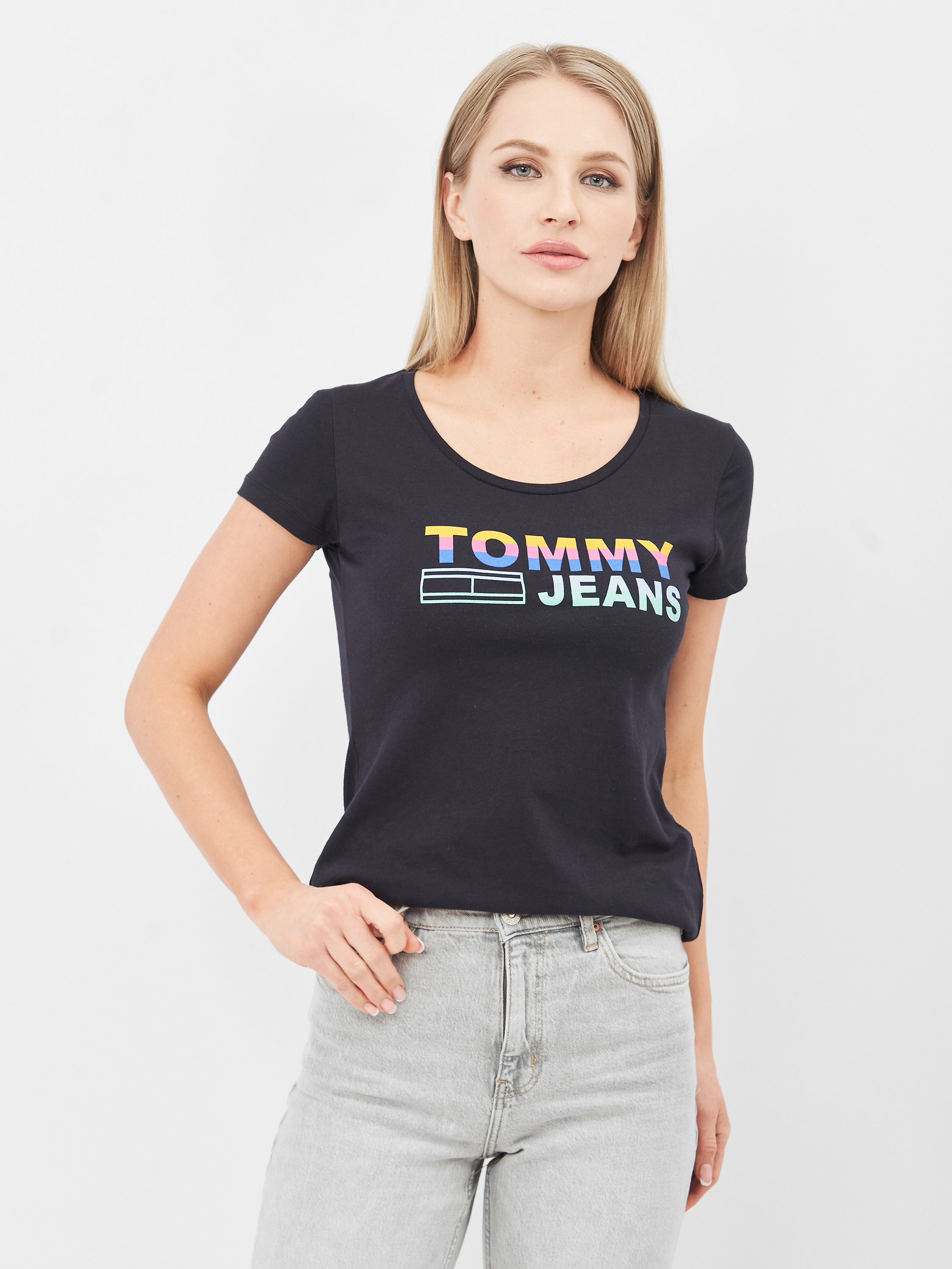 Акция на Футболка жіноча Tommy Jeans 10629.1 XL (48) Темно-синя от Rozetka