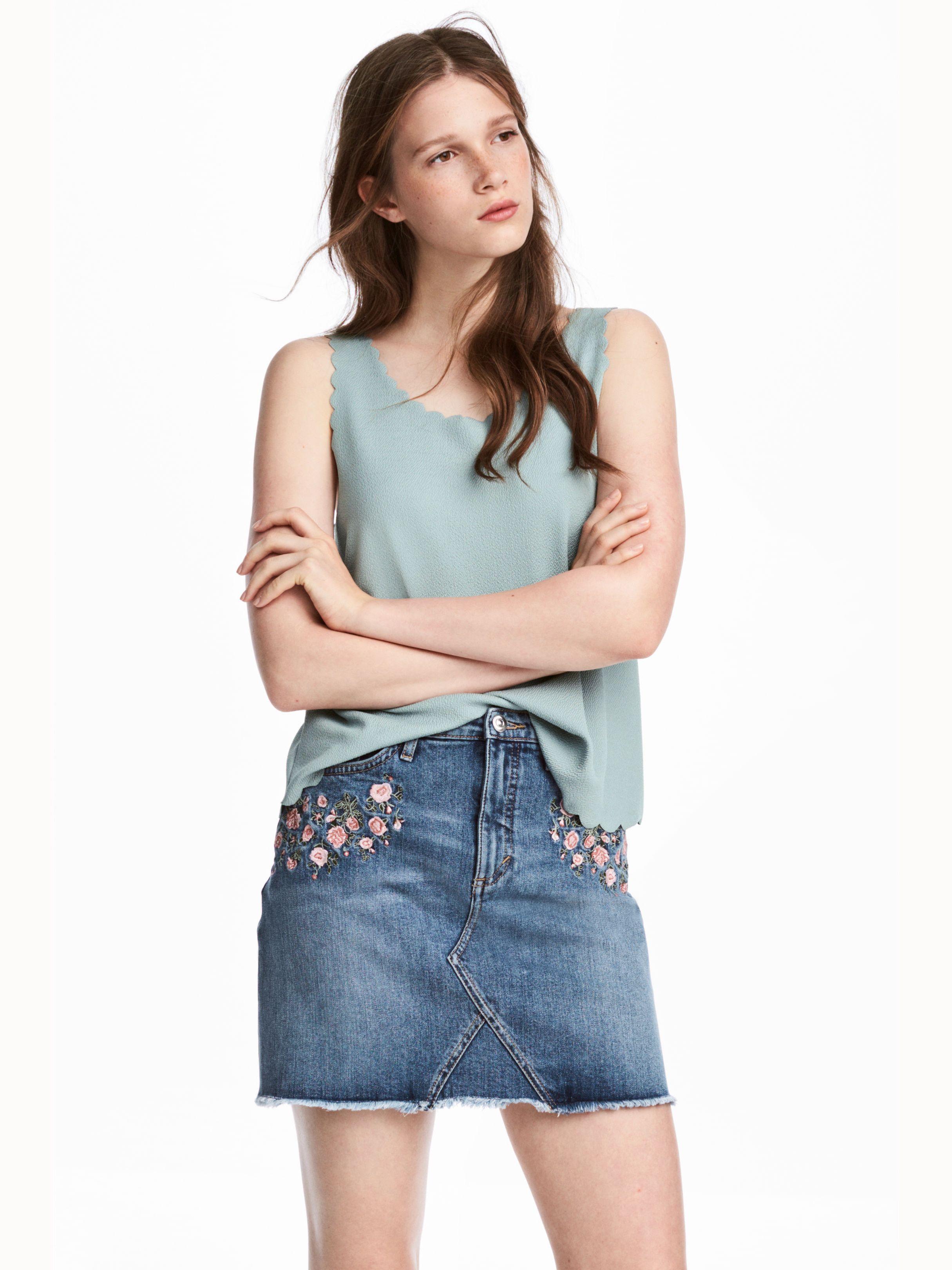 

Юбка H&M 5216686-AAPR-AAPR 34 Синяя