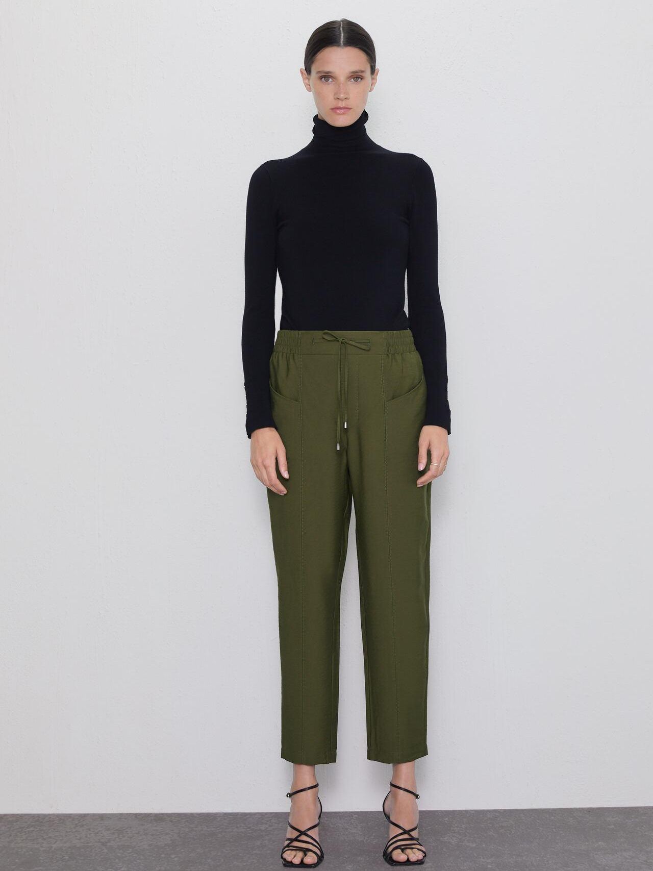 

Брюки Zara 5899/170/507-ACUW S Зеленые