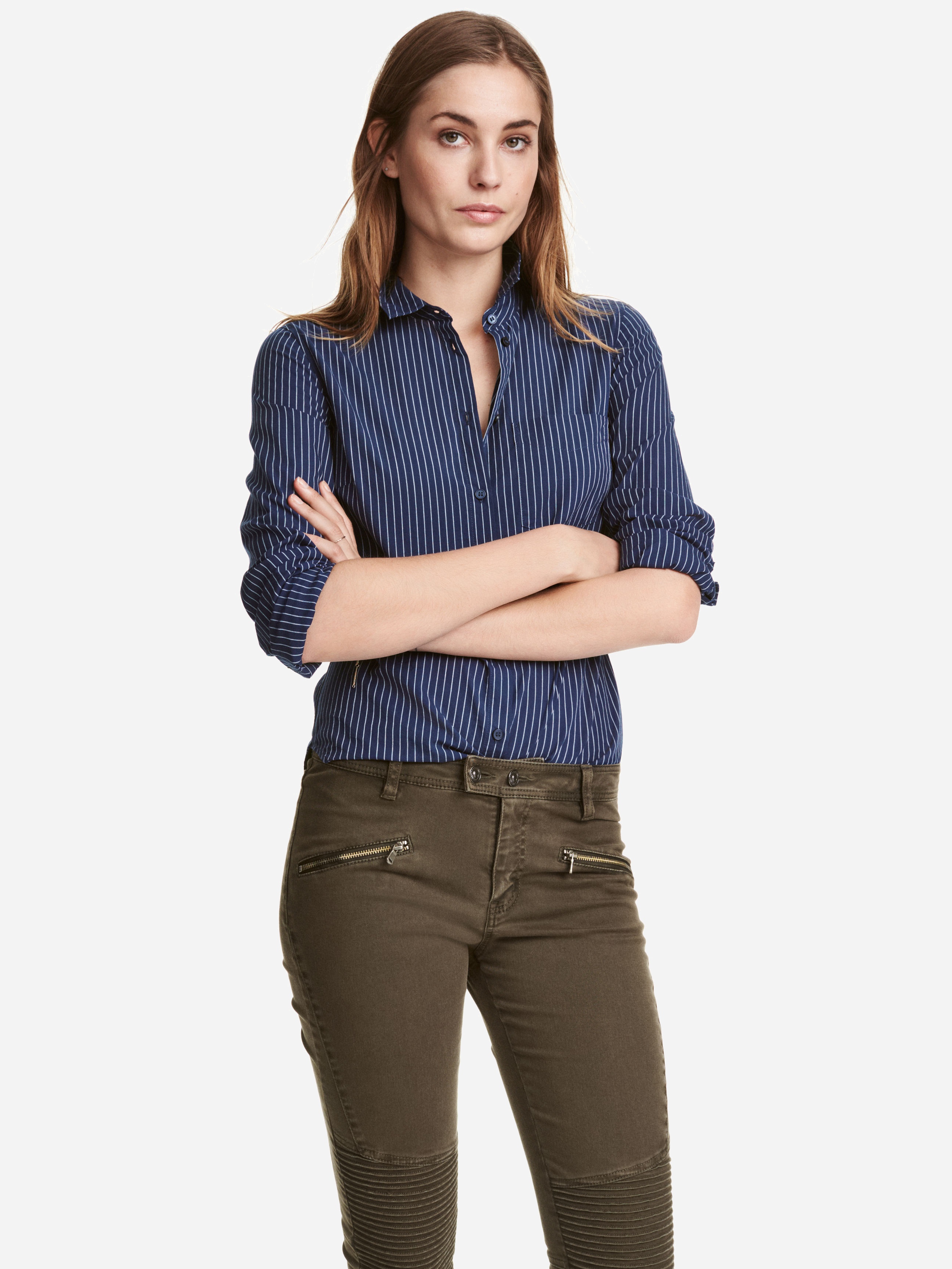 

Рубашка H&M 4004334-ACSK 36 Темно-синяя с белым