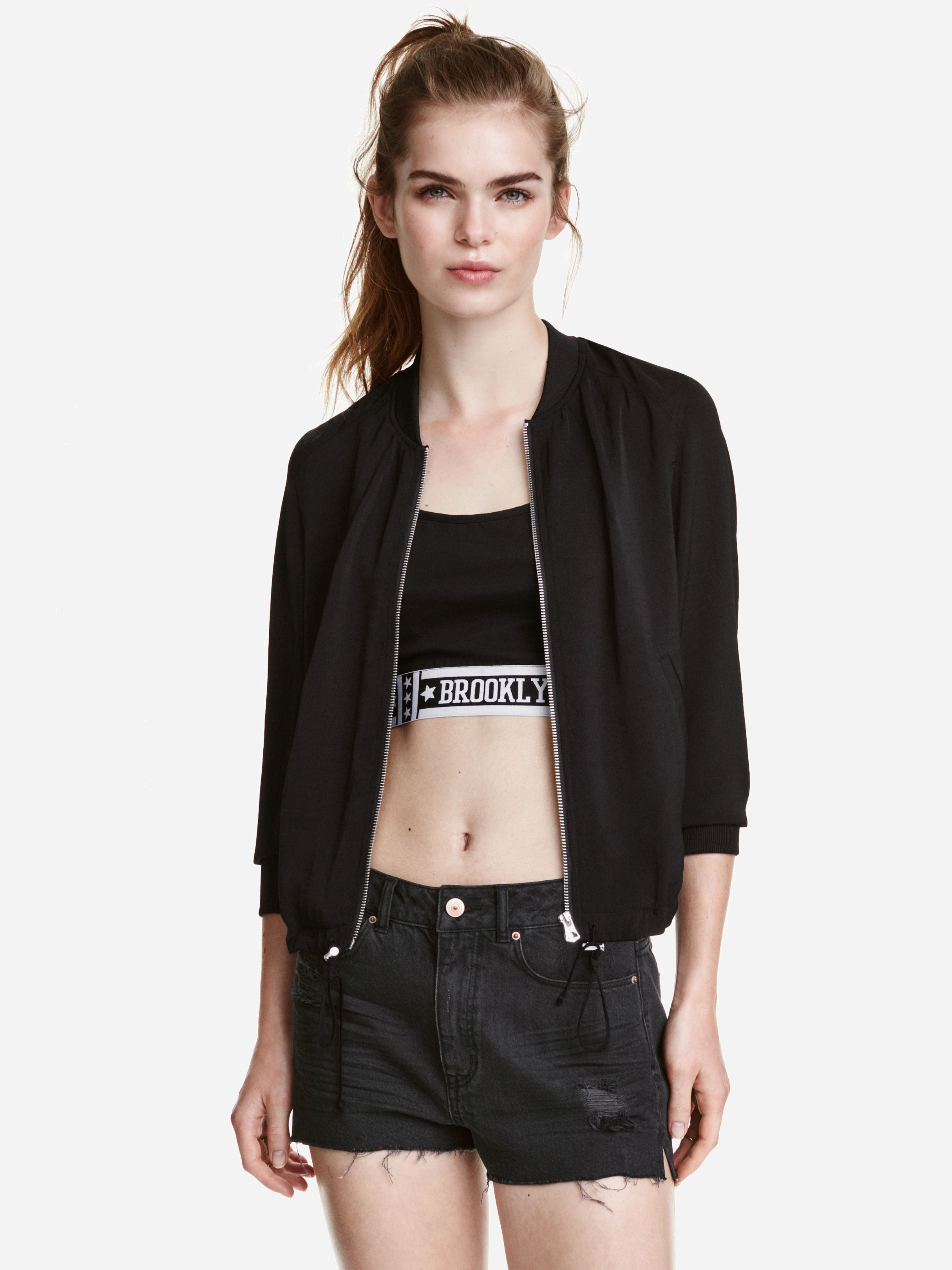 

Бомбер H&M 3895944-AAAD 38 Черный