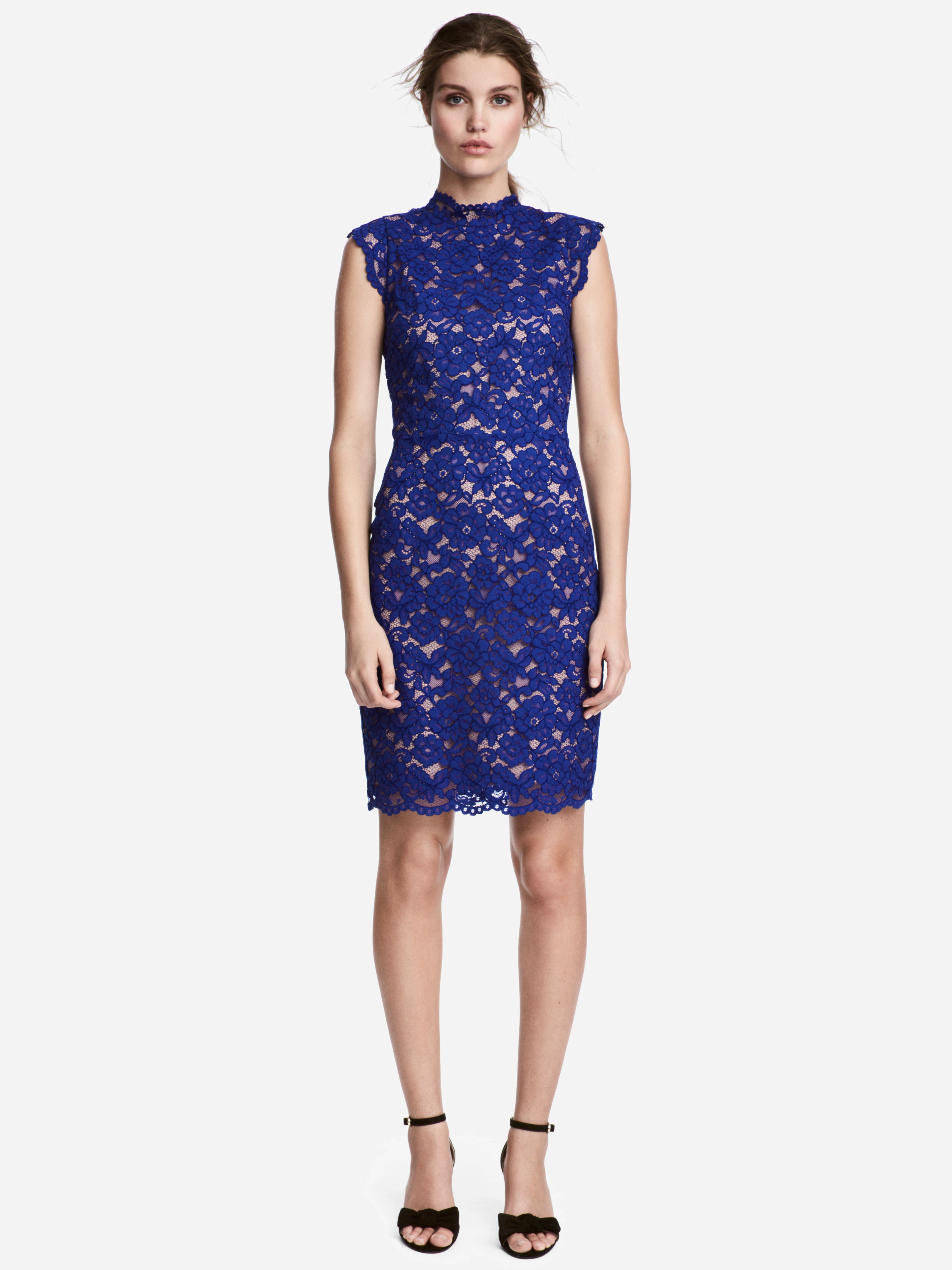

Платье H&M 5251726-ABLA 38 Синее с бежевым