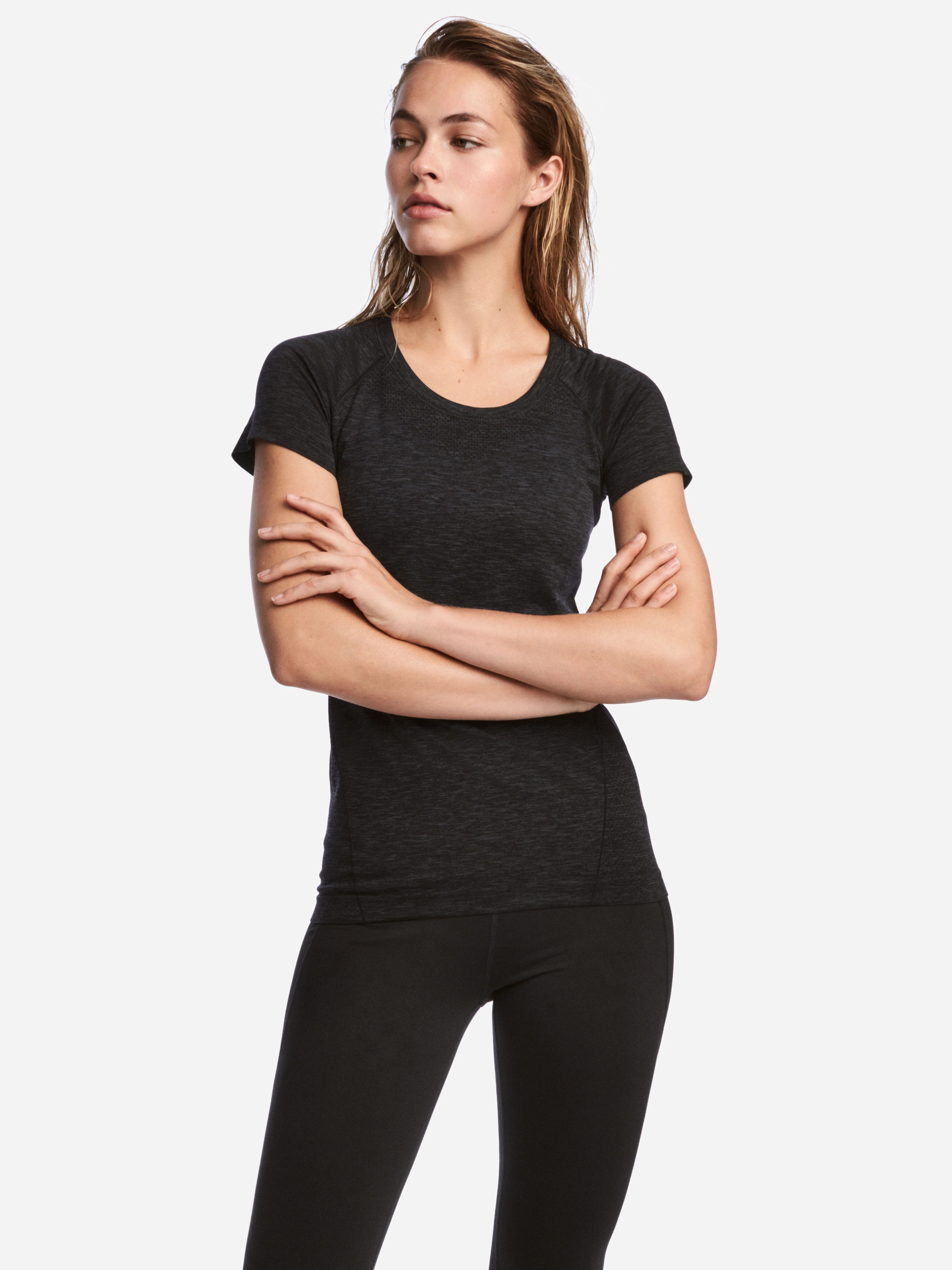 

Футболка H&M 4934387-ACRP XS Темно-серая с черным