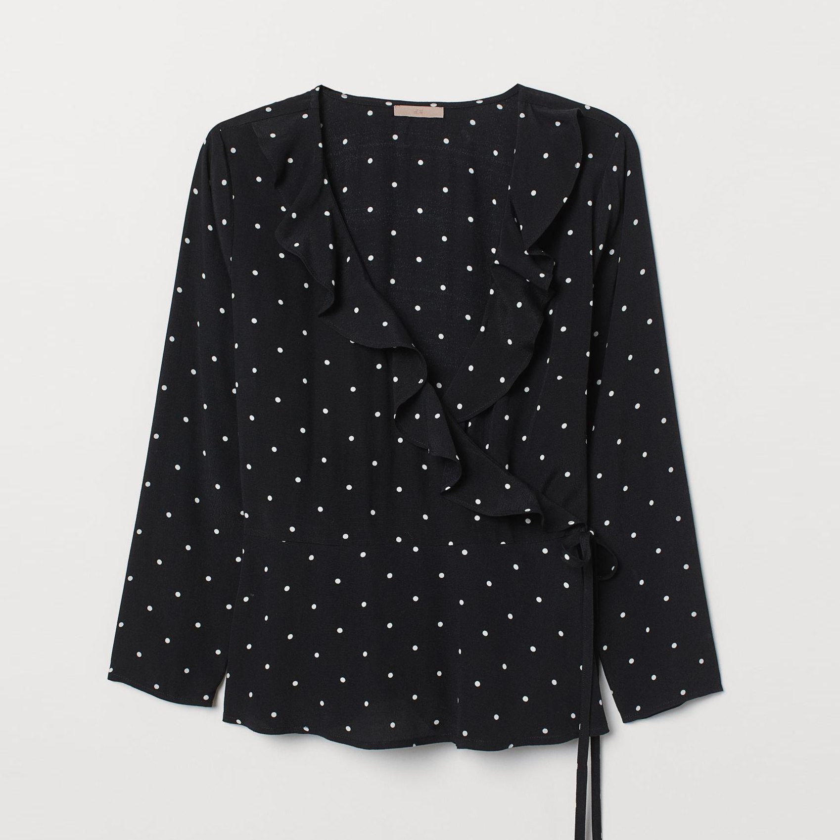 

Блузка H&M 7137079-AANX 50 Черная с белым
