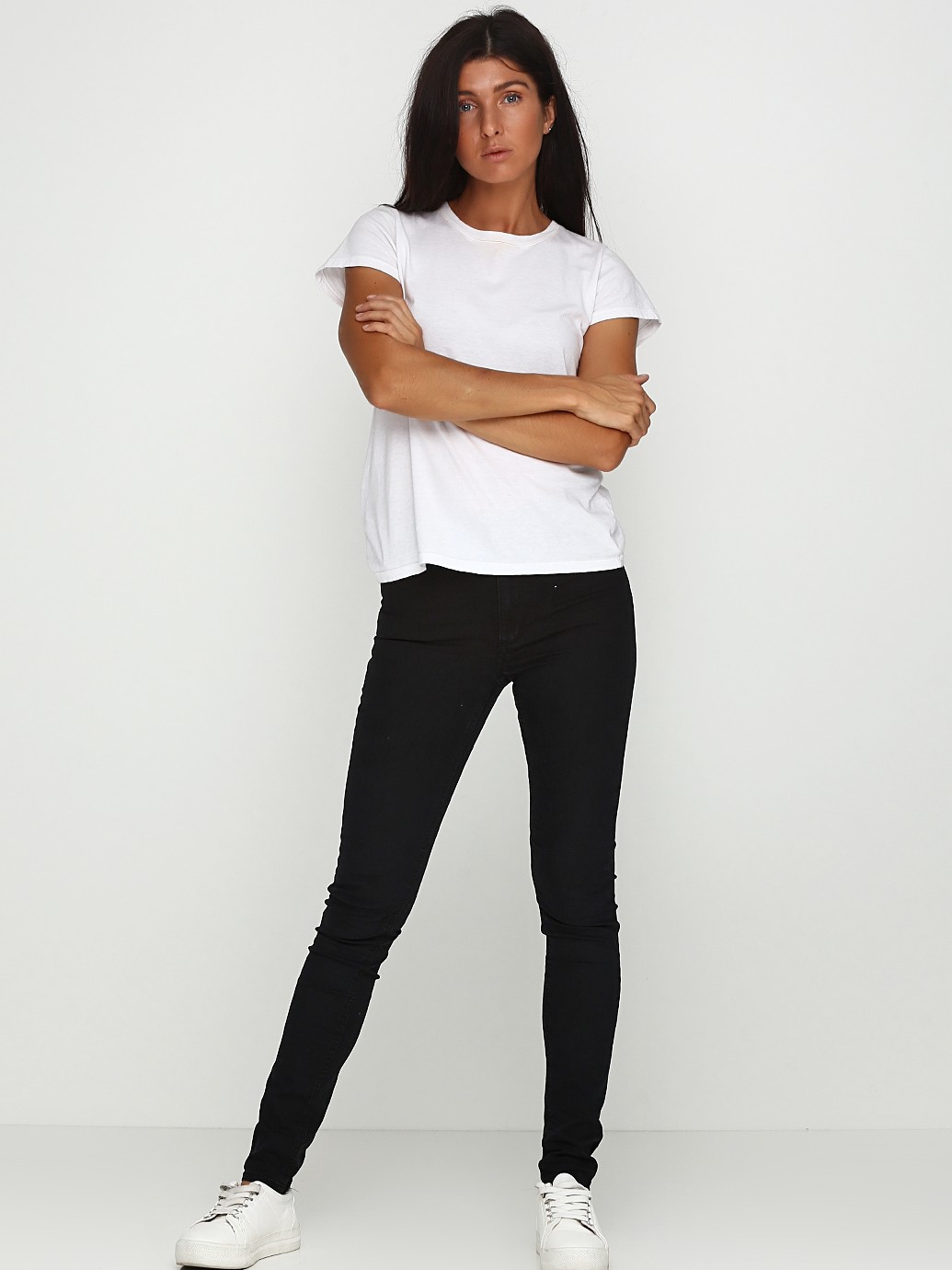 

Джинсы Cheap Monday 0100986_01 26/32 Черные