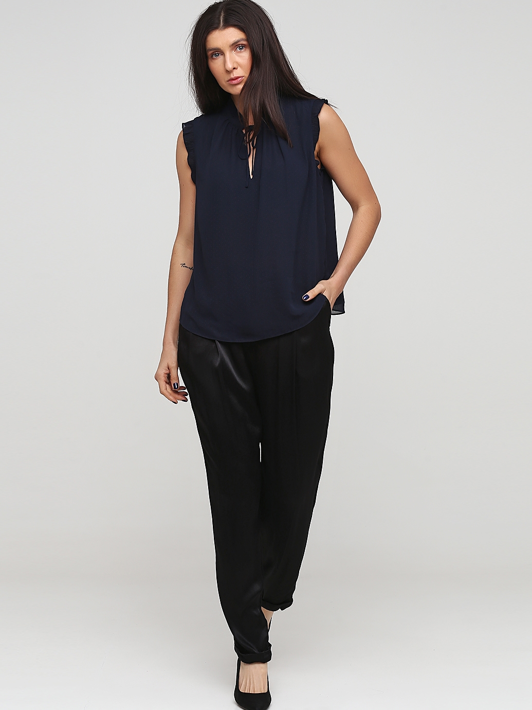 

Брюки H&M 13-0091_01  Черные, Брюки H&M 13-0091_01 38 Черные