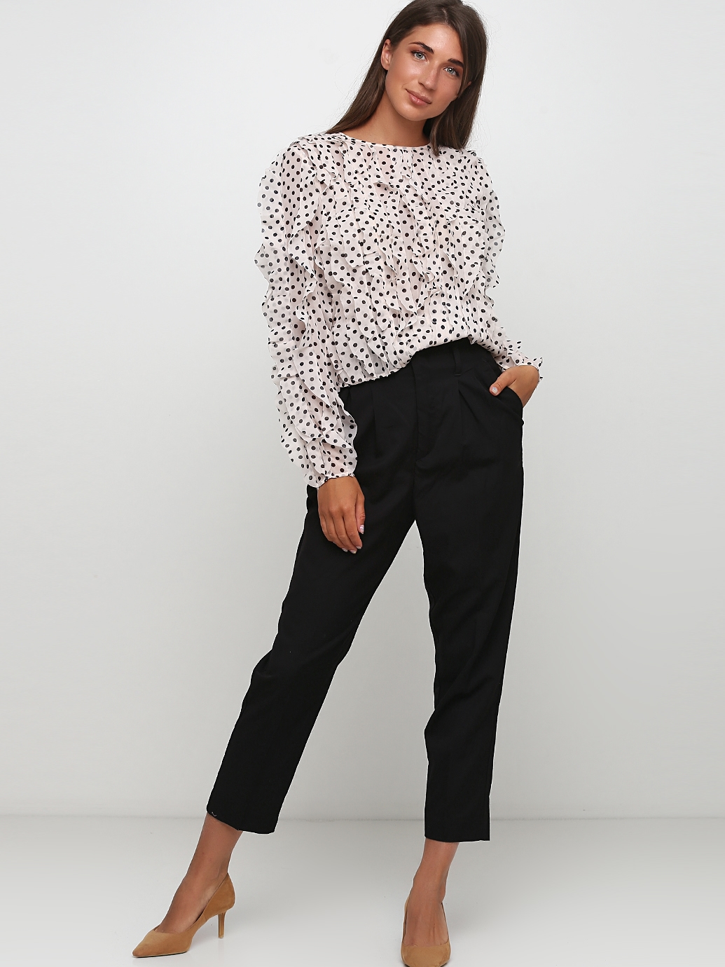 

Брюки H&M 0753737_01 40 Черные