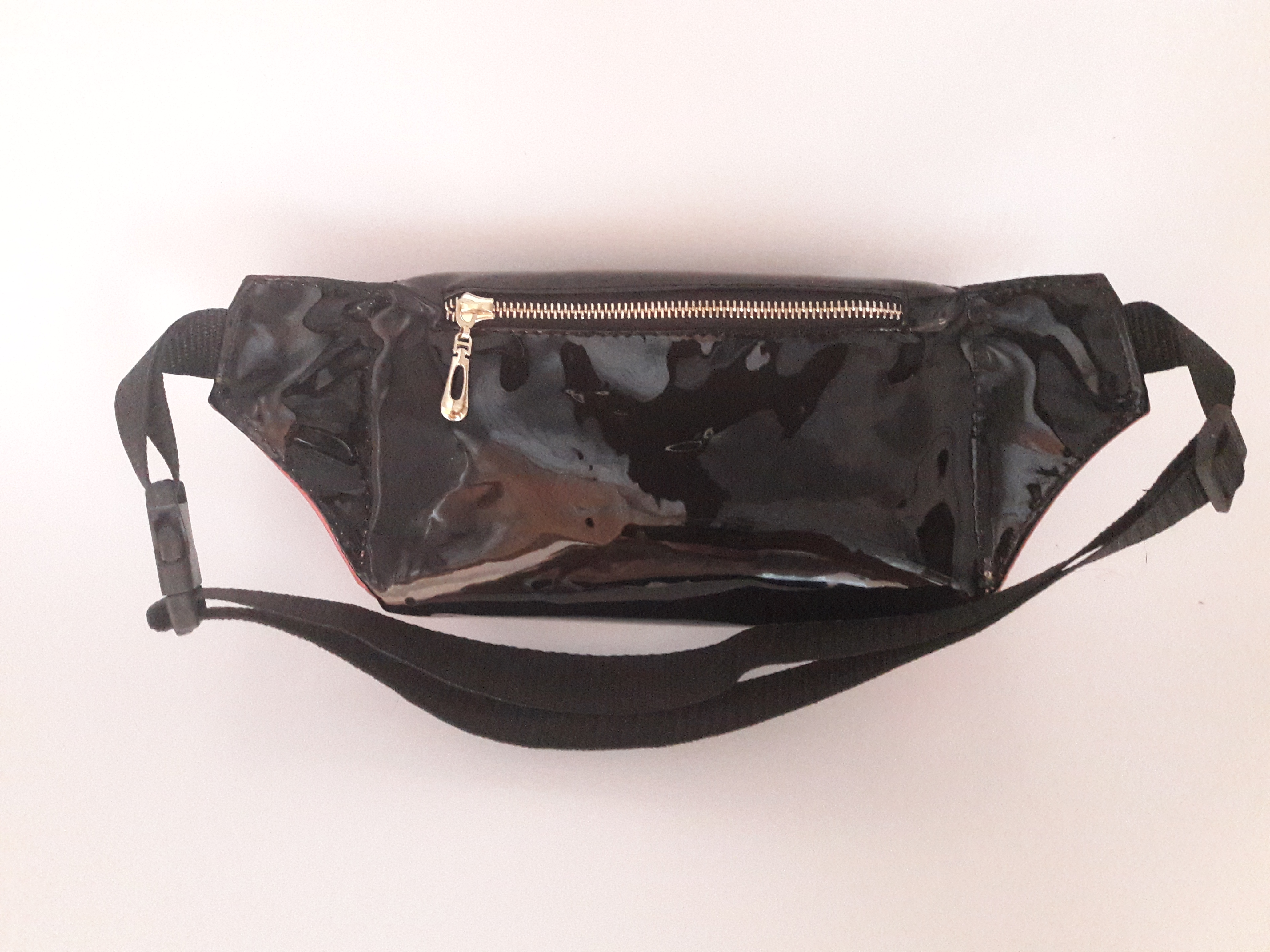 

Сумка на пояс бананка Sambag Tirso MSG рожева з чорним лаком