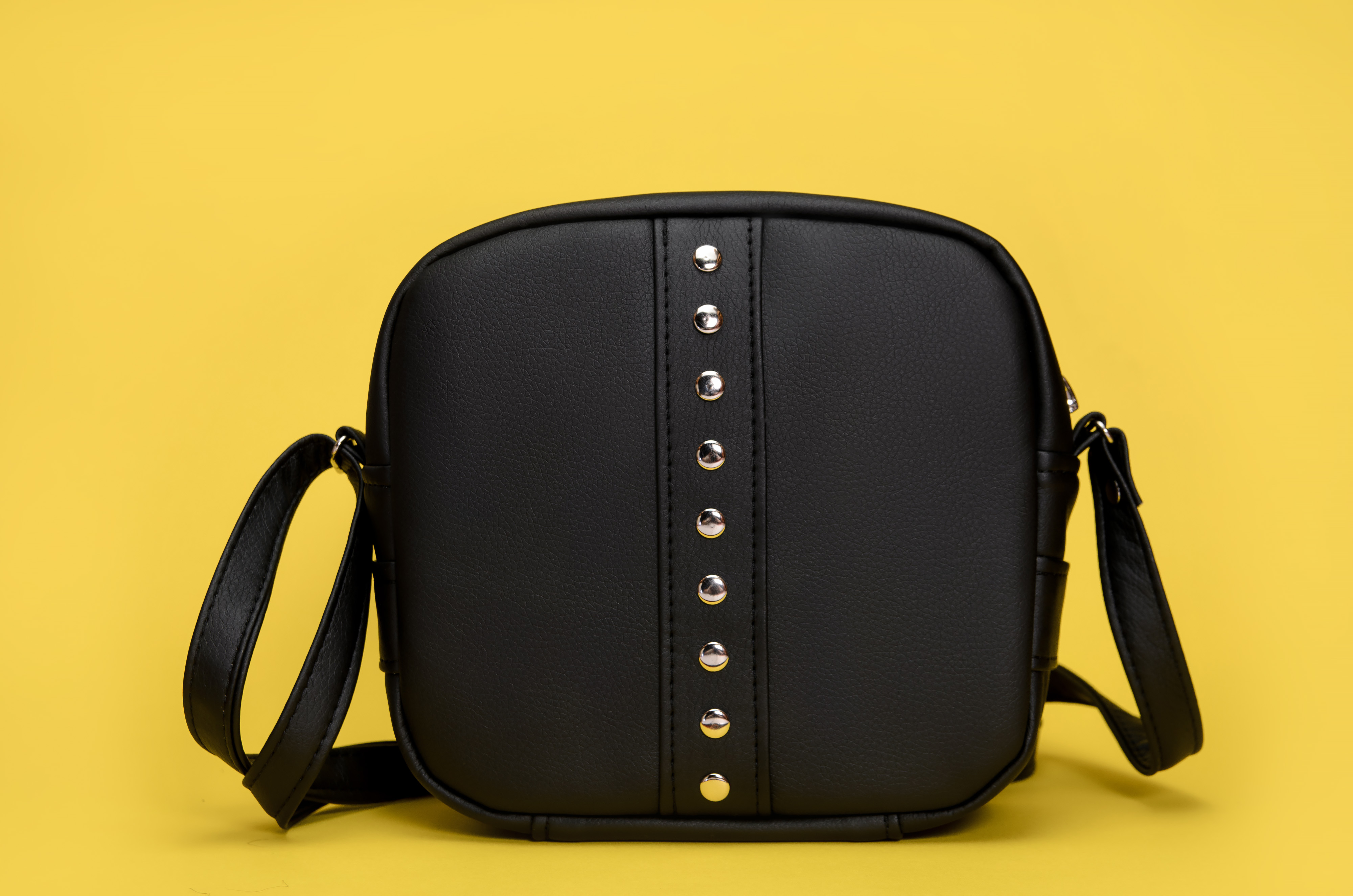 

Сумка Sambag кроссбоді чорна